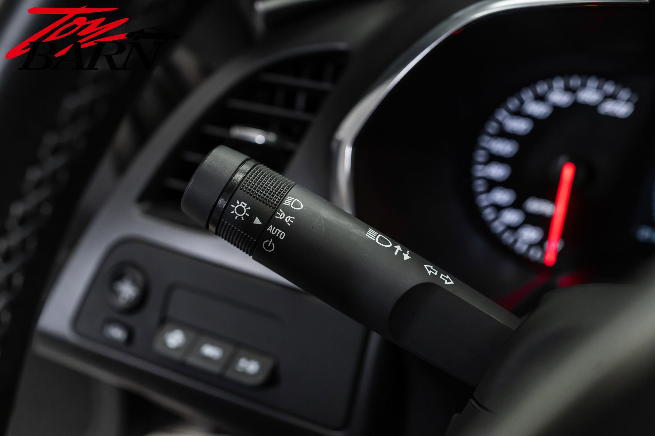 Used 2014 Chevrolet Corvette Z51 w/ 2LT Preferred Equipment Group image 41