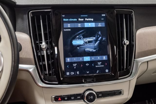 Used 2023 Volvo S90 B6 Plus AWD/4WD image 19