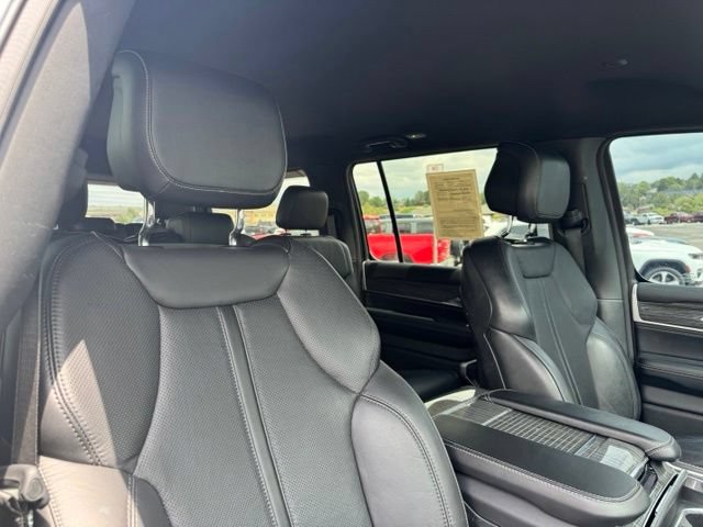 Certified 2022 Jeep Wagoneer Series II AWD/4WD image 29