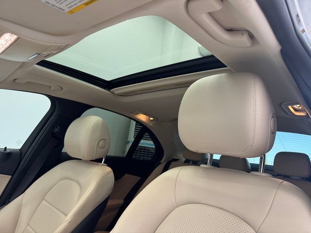 Certified 2021 Mercedes-Benz C 300 Sedan image 5