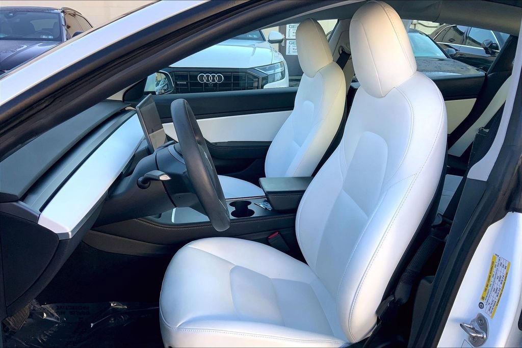 Used 2021 Tesla Model 3 Long Range image 8