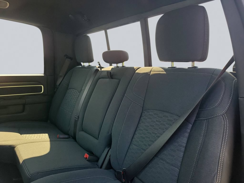 New 2026 RAM 3500 Big Horn AWD/4WD image 30