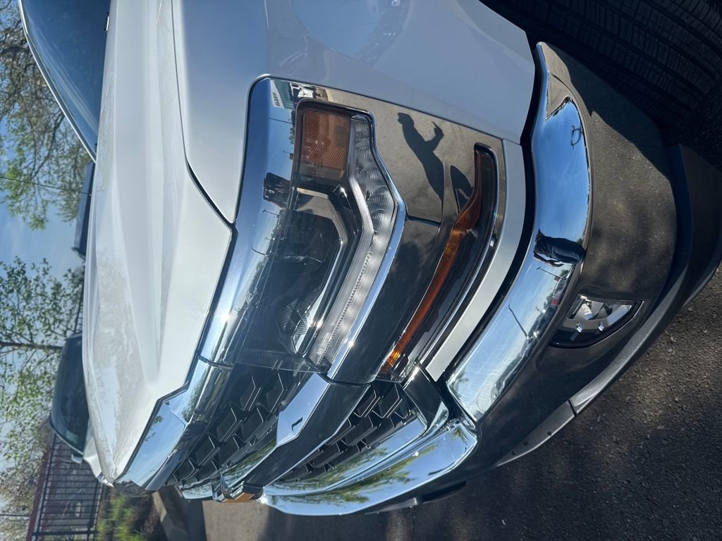 Used 2018 Chevrolet Silverado 1500 LT w/ All Star Edition image 36