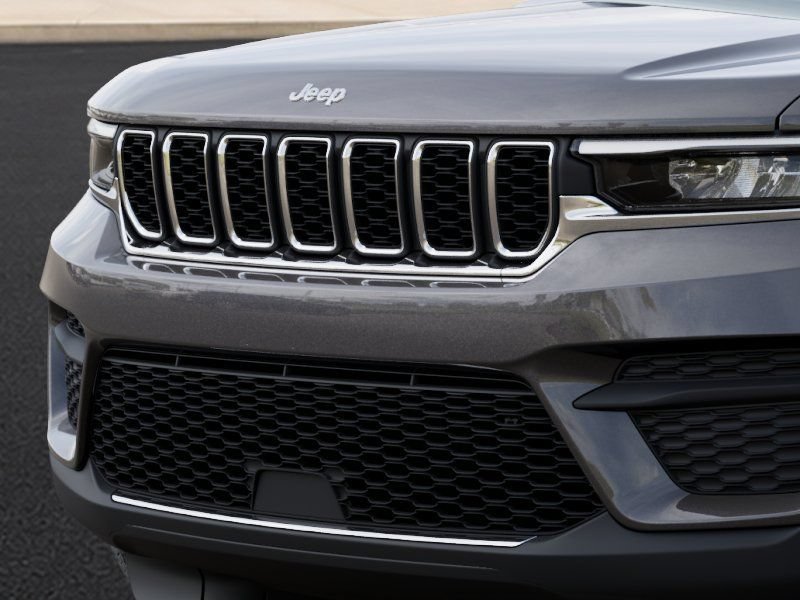 New 2026 Jeep Grand Cherokee Laredo X AWD/4WD image 11