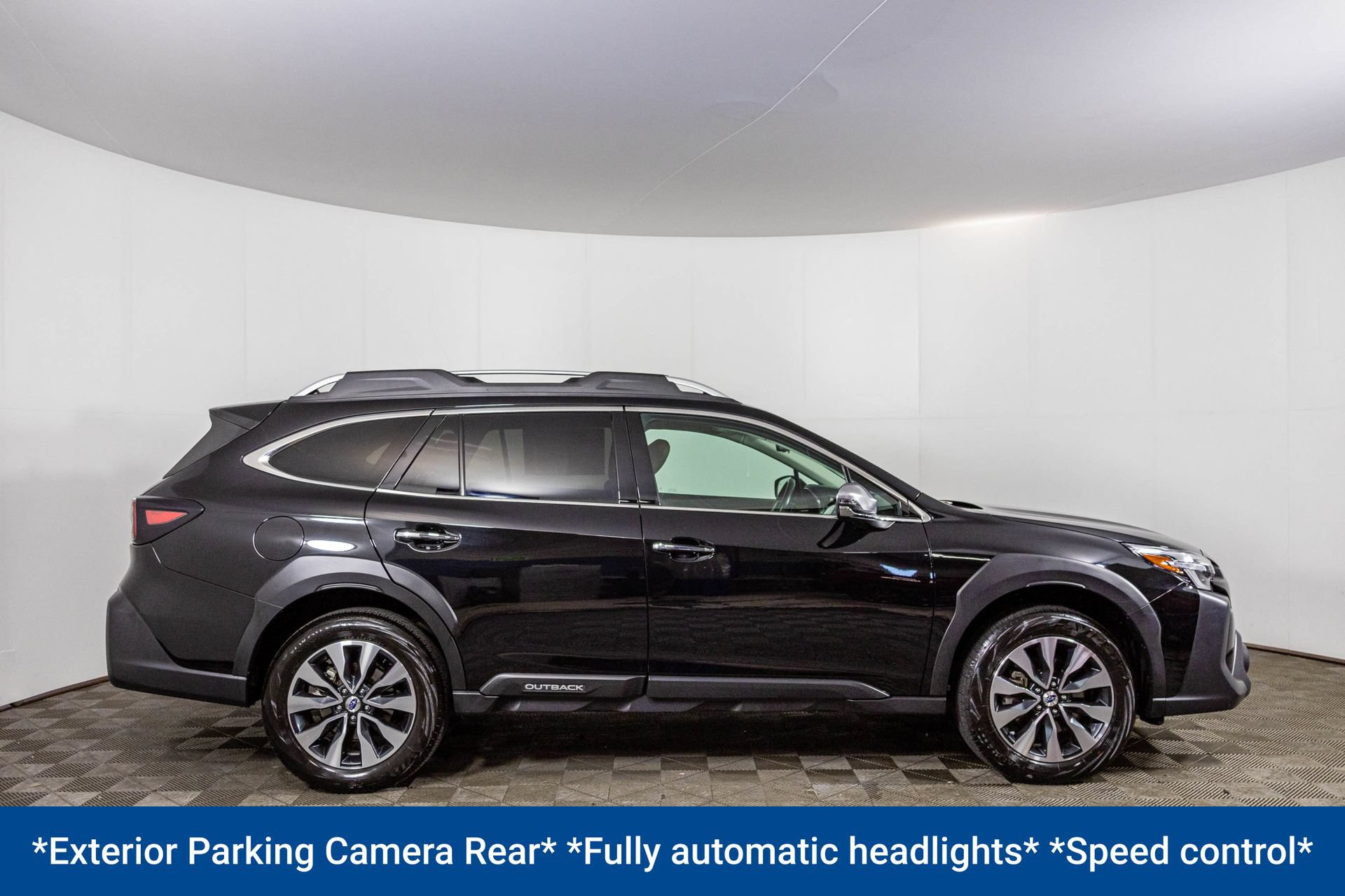Used 2024 Subaru Outback Touring XT AWD/4WD image 20