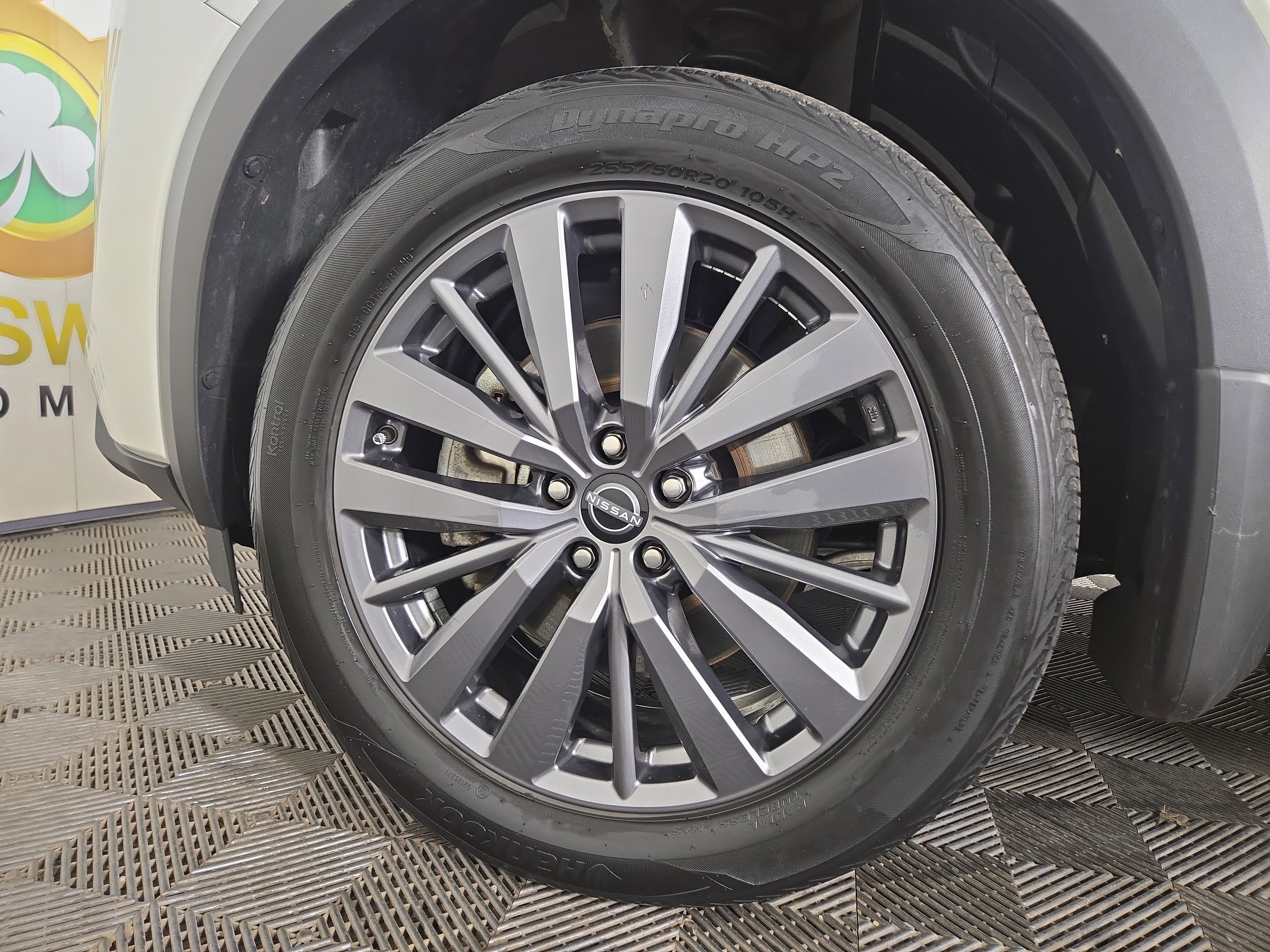 Used 2024 Nissan Pathfinder SL w/ SL Premium Package image 34