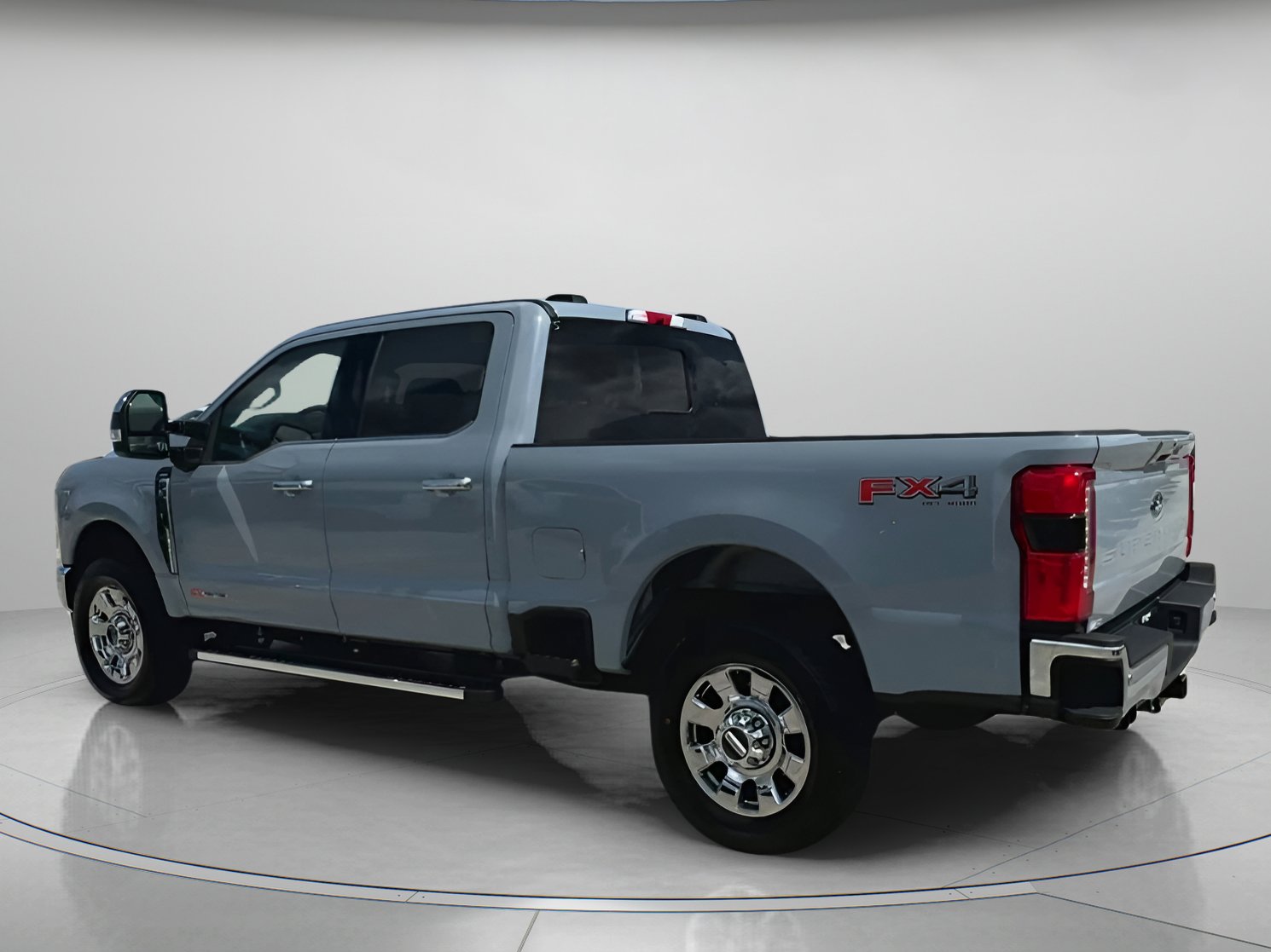 Used 2025 Ford F350 Lariat w/ Chrome Package AWD/4WD image 22