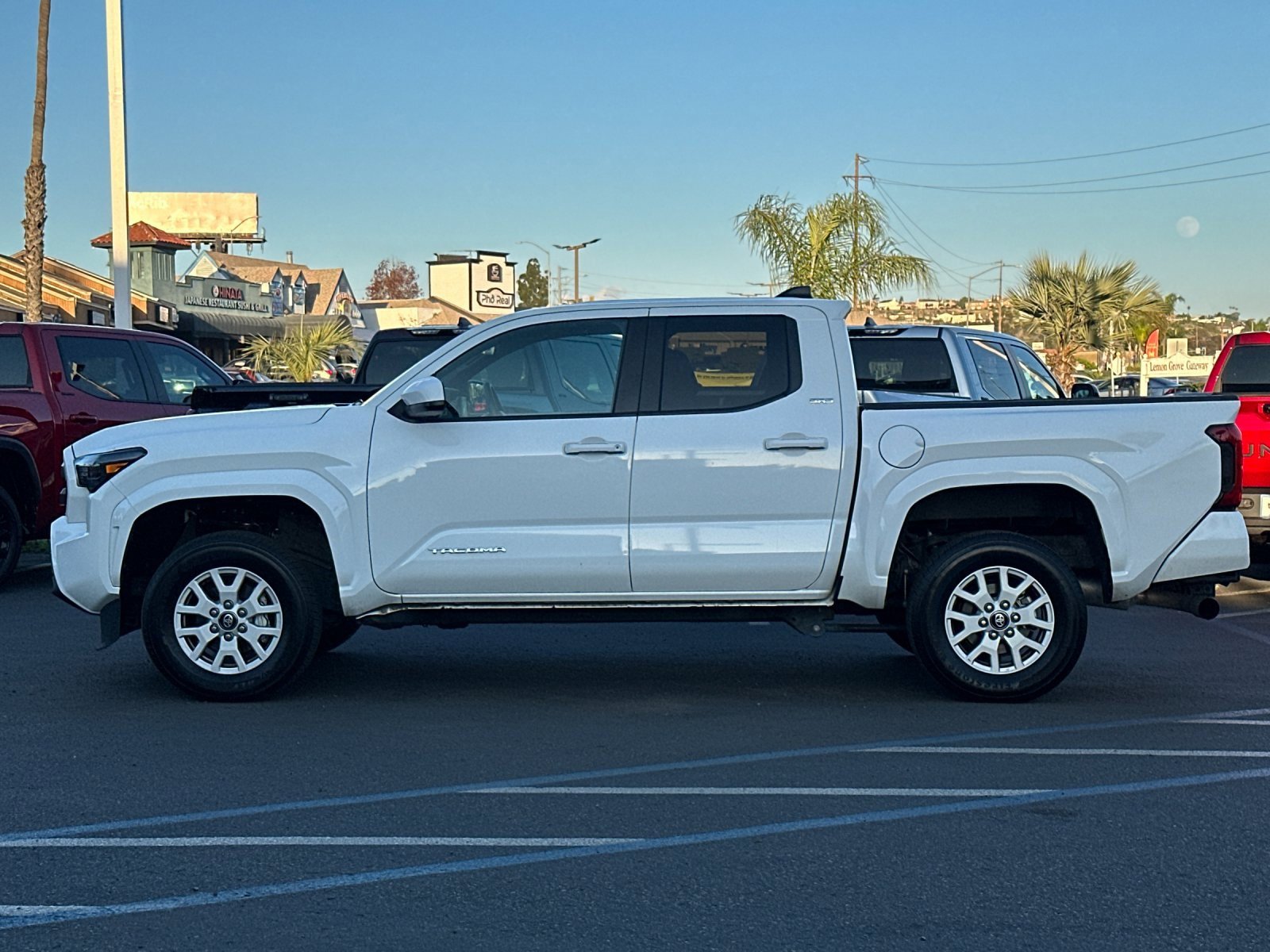 Used 2024 Toyota Tacoma SR5 image 2