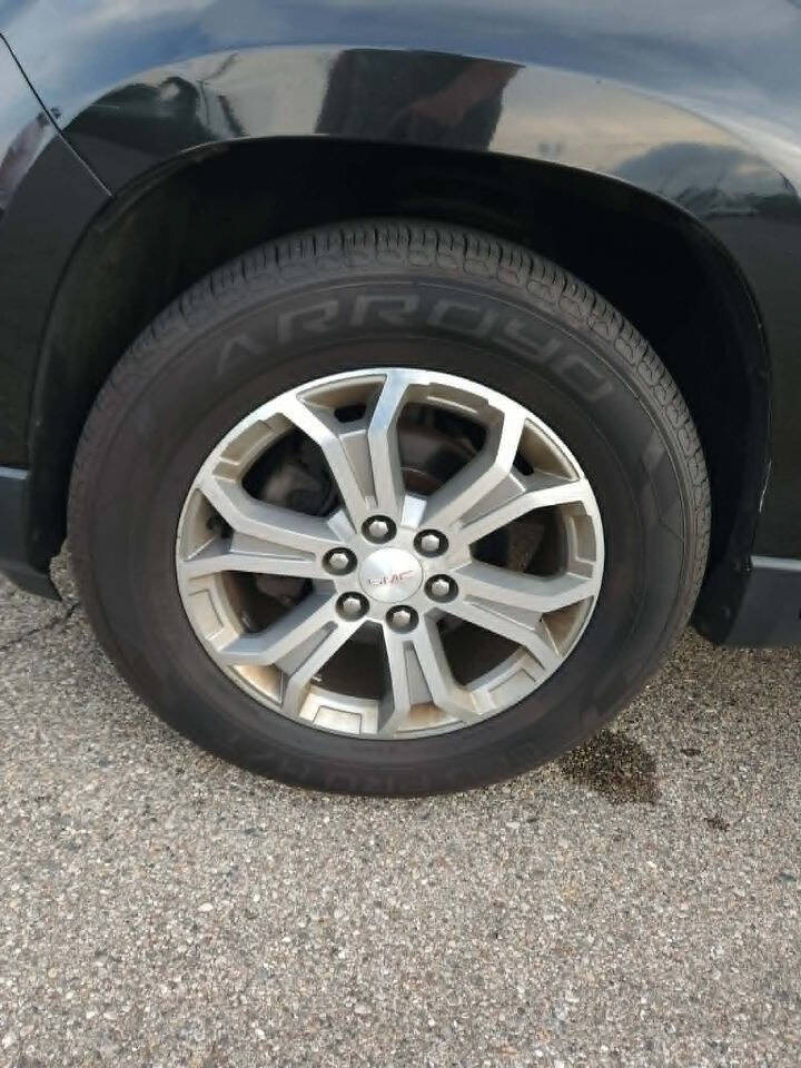 Used 2015 GMC Acadia SLT w/ Open Road Package AWD/4WD image 35