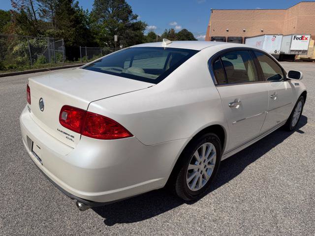 Used 2011 Buick Lucerne CXL FWD image 2