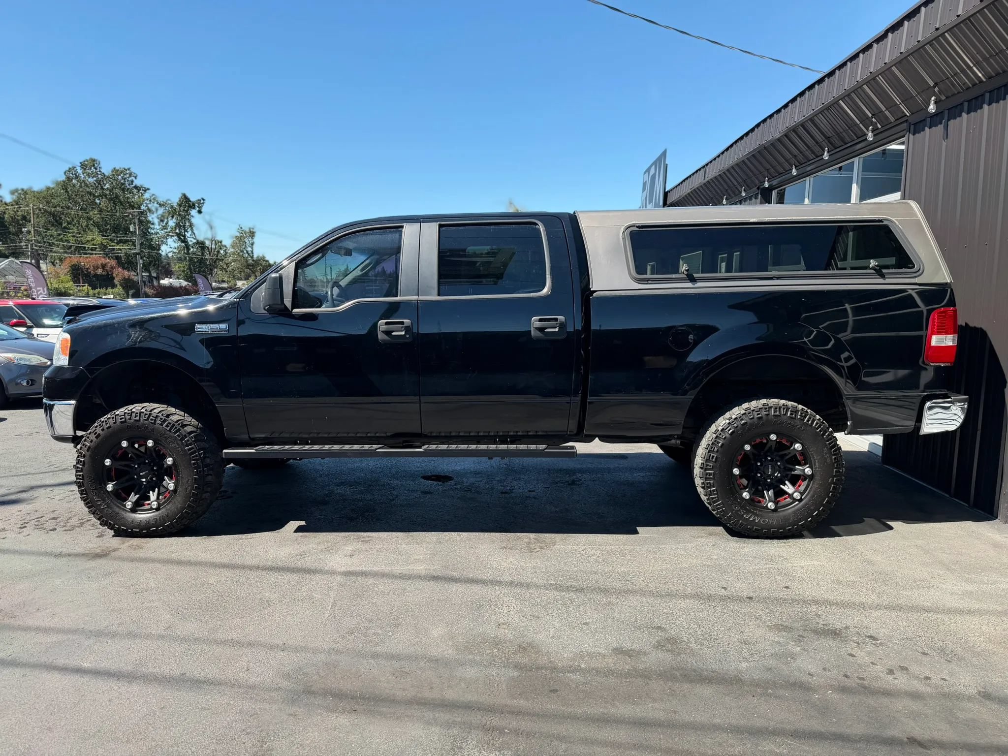 Used 2007 Ford F150 XLT AWD/4WD image 4