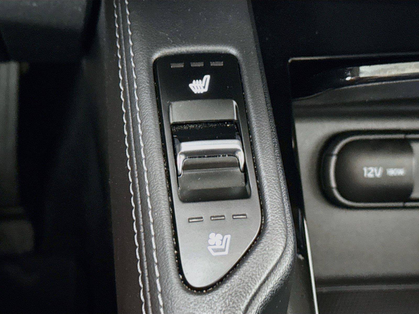 Used 2021 Kia Telluride EX w/ EX Premium Package FWD image 8