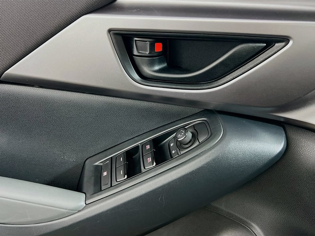 Certified 2025 Subaru Impreza 2.0i AWD/4WD image 17