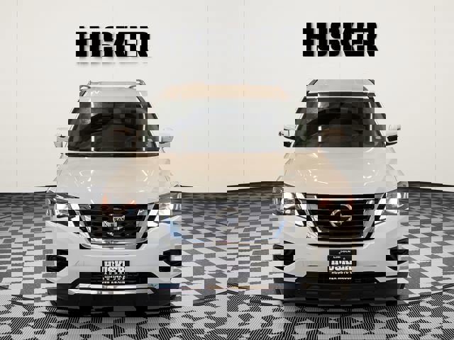 Used 2020 Nissan Pathfinder S image 3