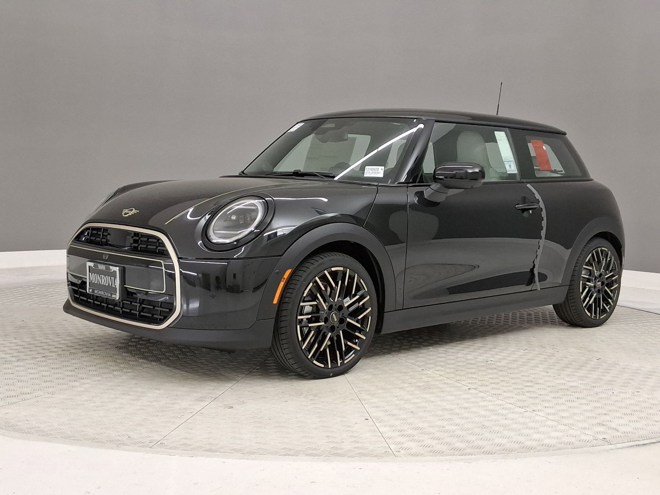 New 2026 MINI Cooper 2-Door Hardtop image 28