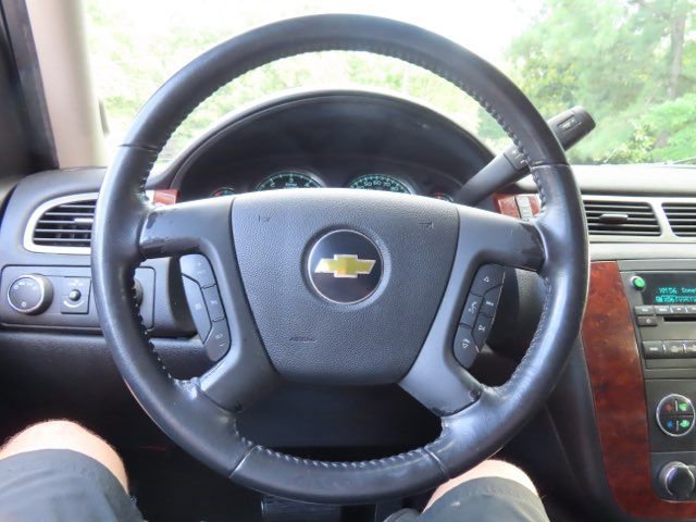 Used 2010 Chevrolet Tahoe LS w/ Interior Plus Package image 26