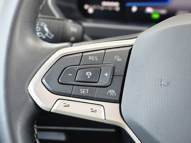 Used 2024 Volkswagen Tiguan S image 17