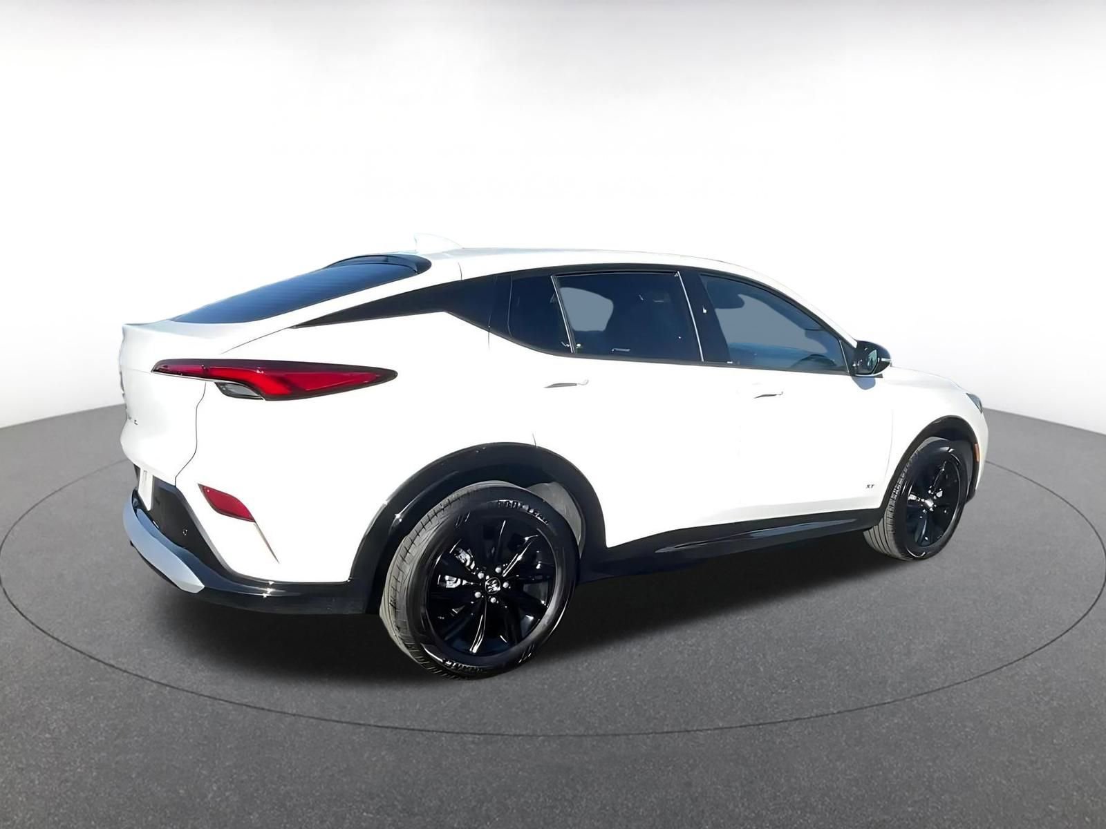 Used 2025 Buick Envista Sport Touring image 15