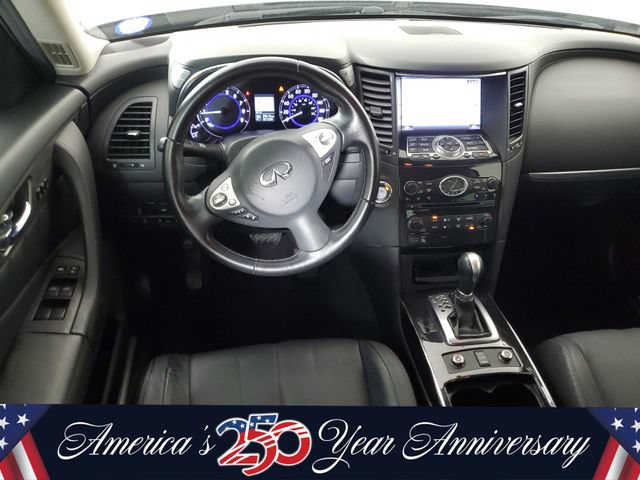 Used 2017 INFINITI QX70 2WD w/ Premium Package image 16