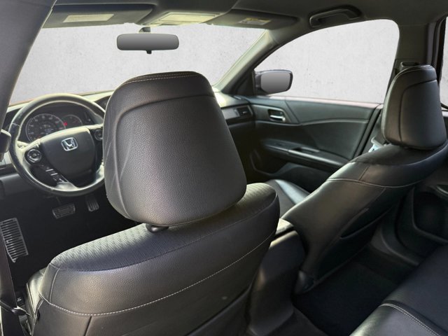 Used 2016 Honda Accord Sport image 16