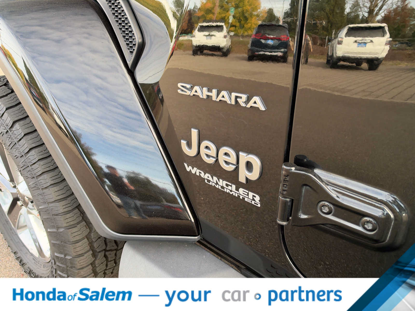 Used 2020 Jeep Wrangler Unlimited Sahara AWD/4WD image 7