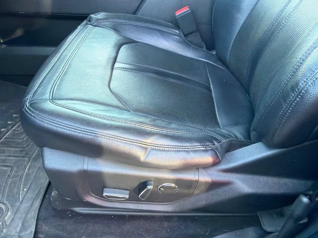 Used 2019 Ford Expedition Max Limited w/ Equipment Group 301A AWD/4WD image 7