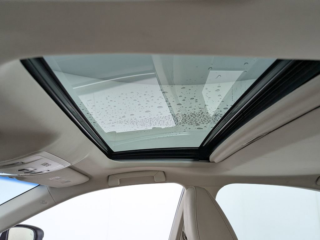 Used 2017 Lexus ES 350 w/ Premium Package image 11