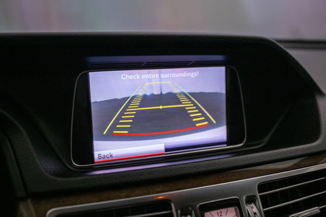 Used 2014 Mercedes-Benz E 350 Sedan image 53