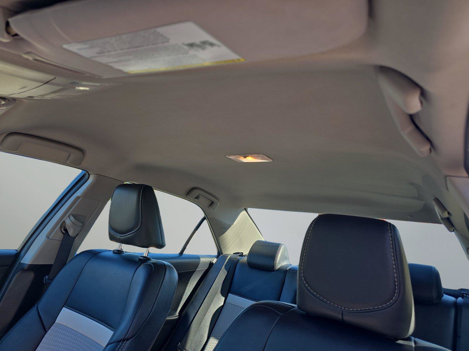 Used 2014 Toyota Camry SE FWD image 23