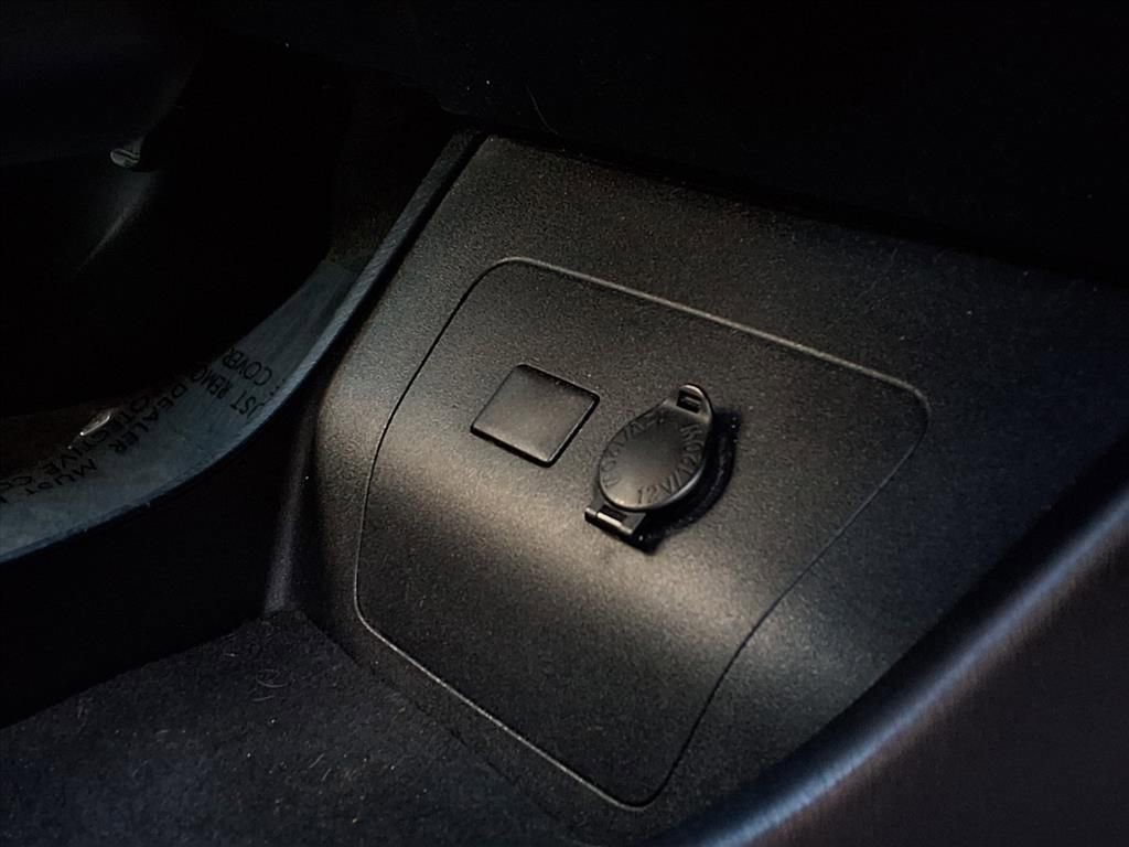 Used 2015 Toyota Prius Three w/ Preferred Accessory Package image 23