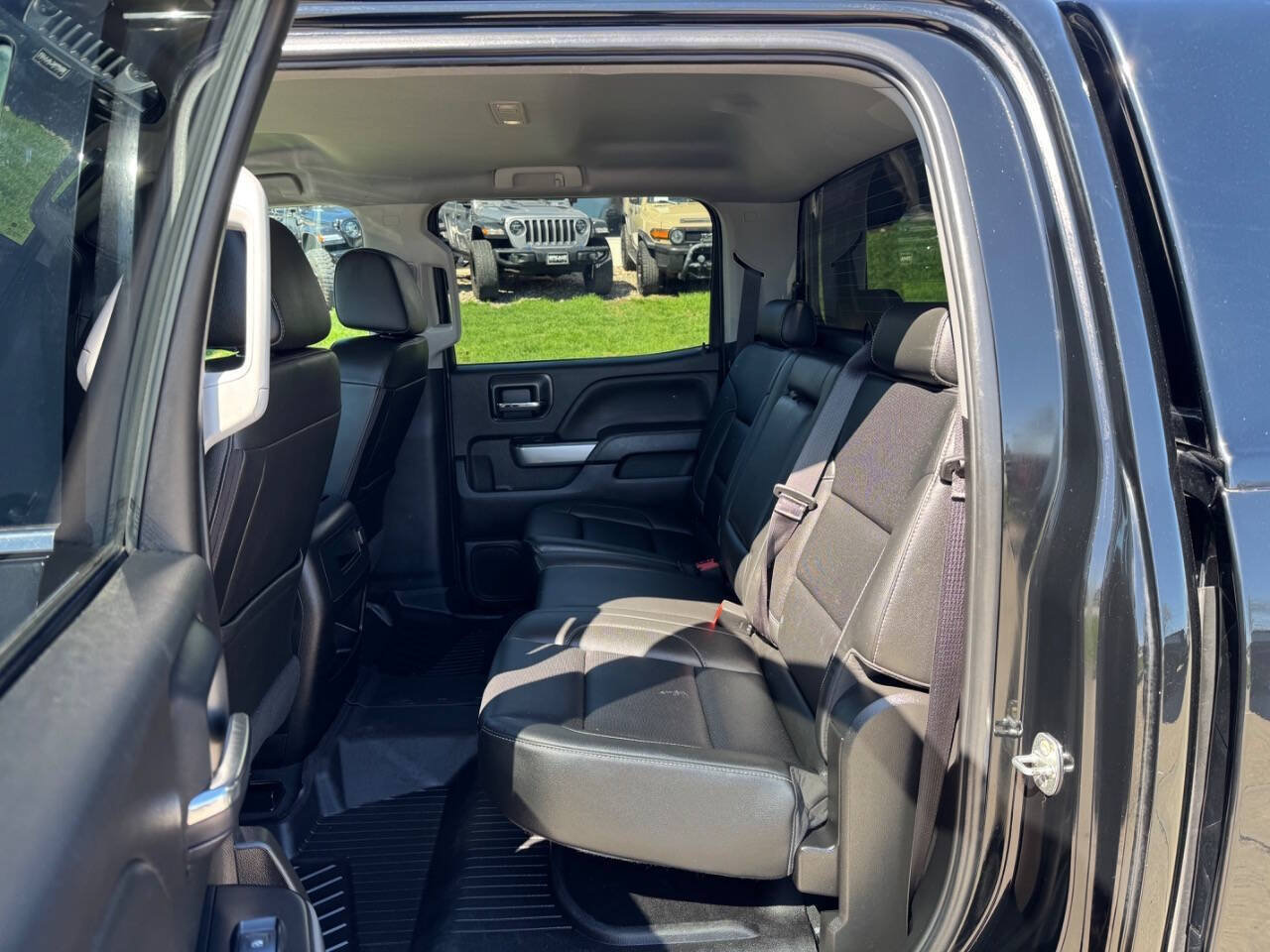 Used 2019 Chevrolet Silverado 2500 LTZ w/ Duramax Plus Package AWD/4WD image 12