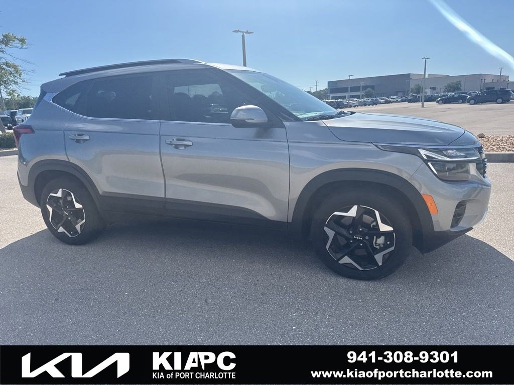 Certified 2024 Kia Seltos EX