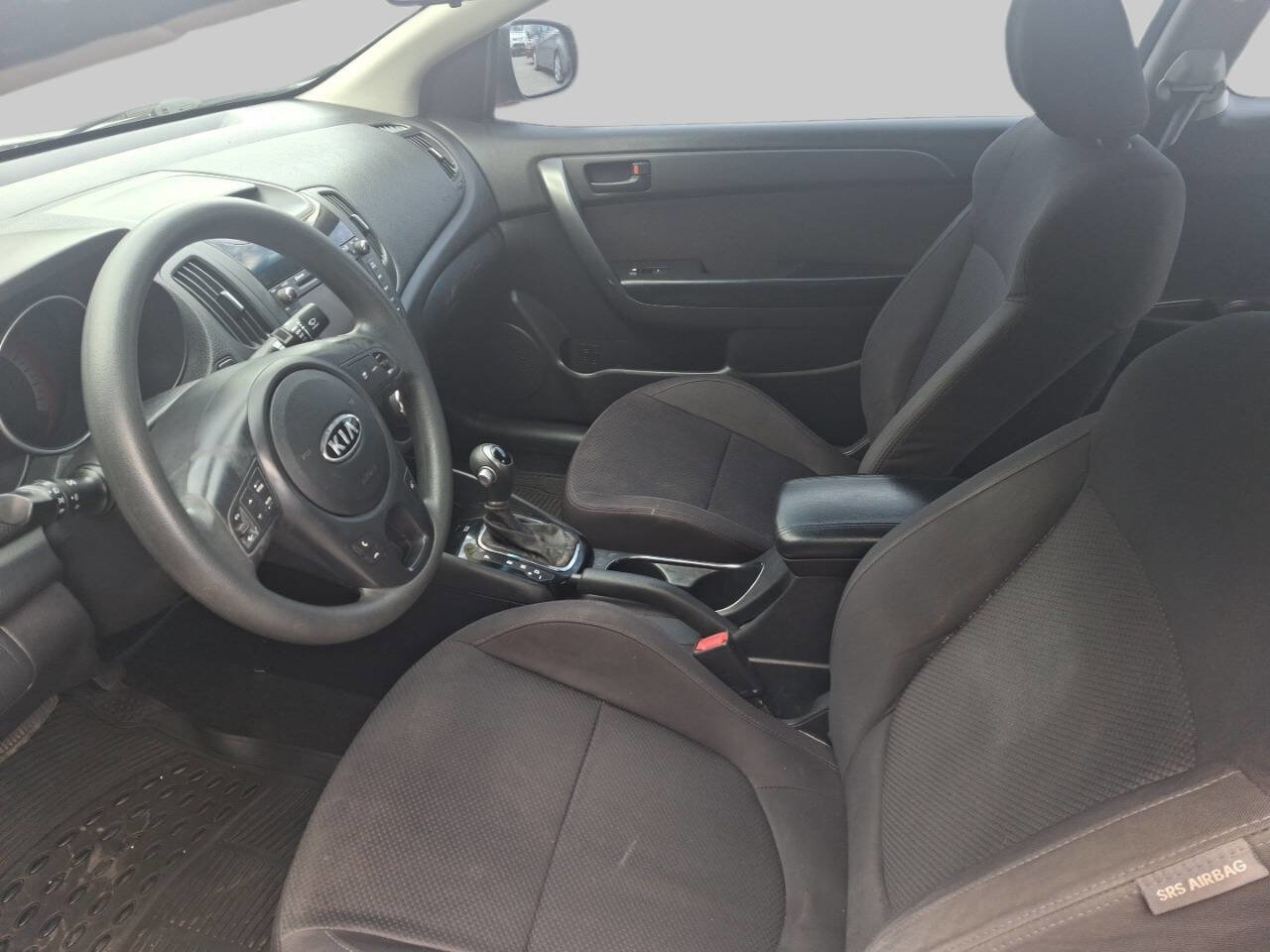 Used 2012 Kia Forte Koup EX w/ Tech Pkg image 11