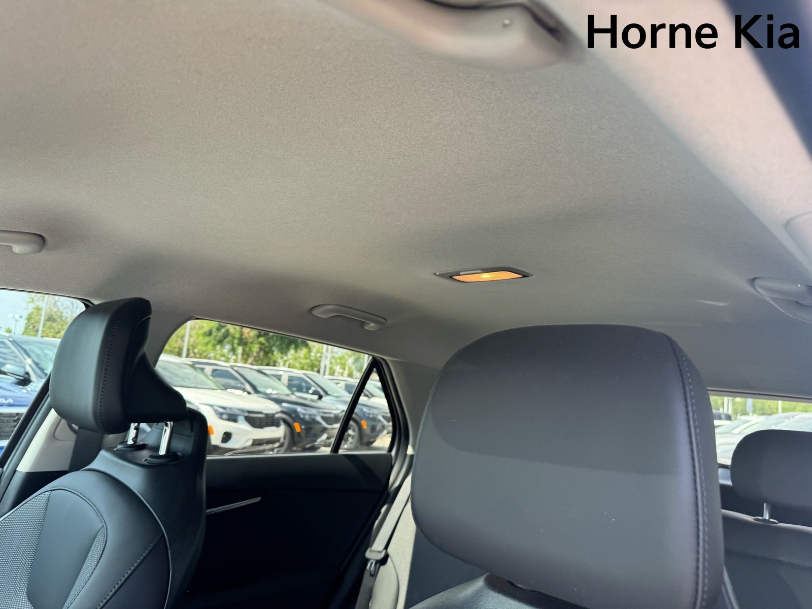 Certified 2025 Kia Niro EX FWD image 26