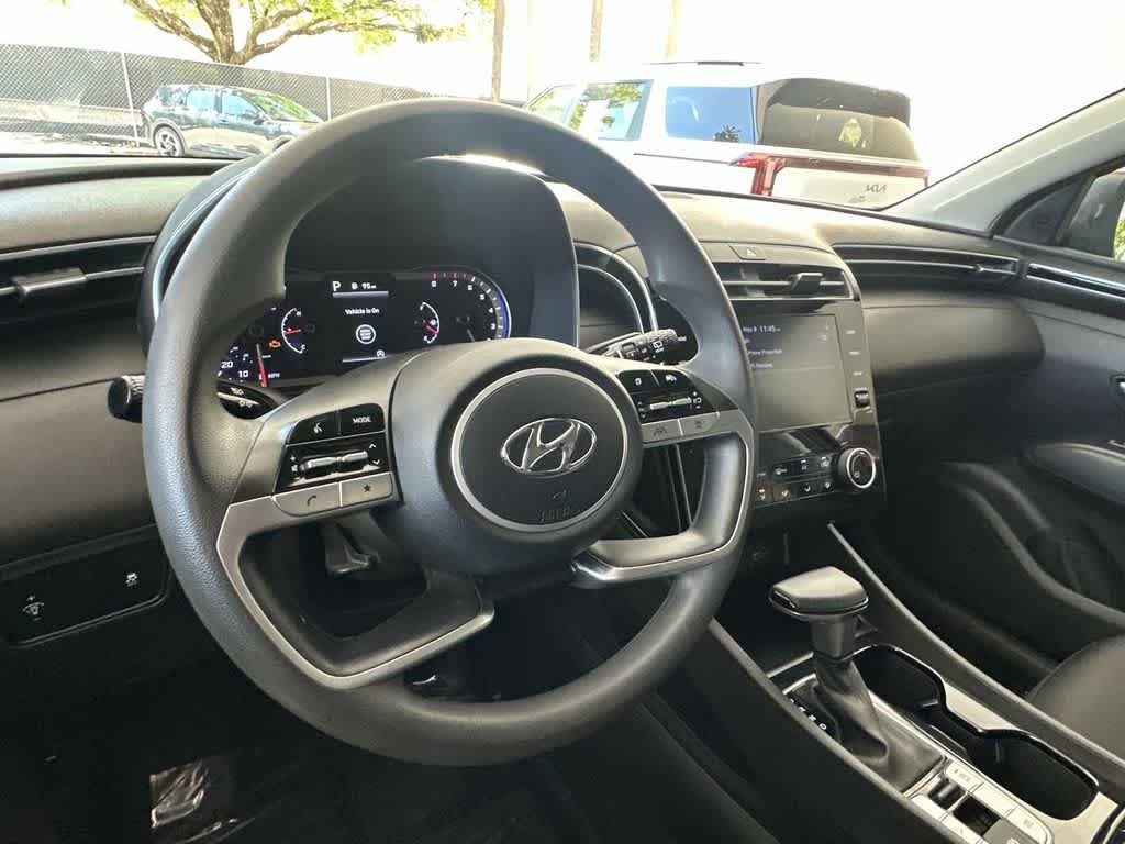 Used 2022 Hyundai Tucson SEL FWD image 12