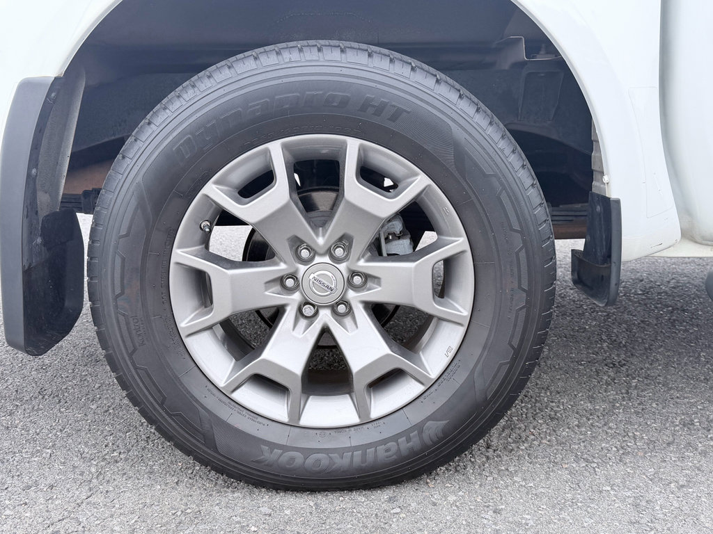 Used 2017 Nissan Frontier SL image 36