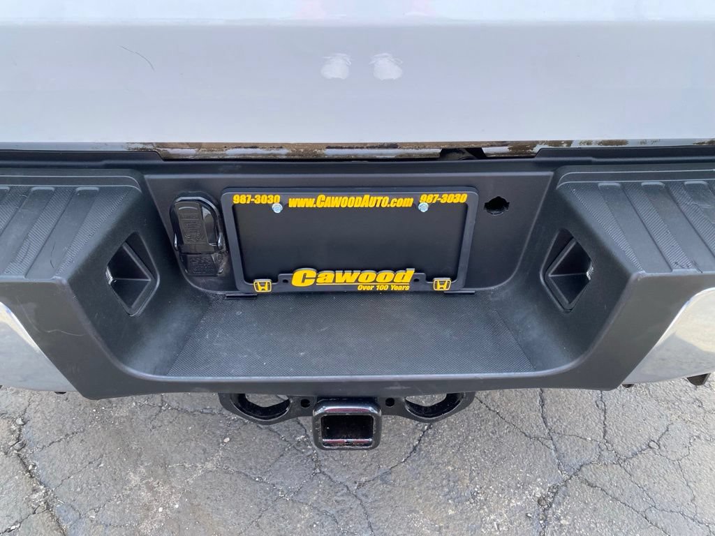 Used 2023 Ford F350 XLT AWD/4WD image 4