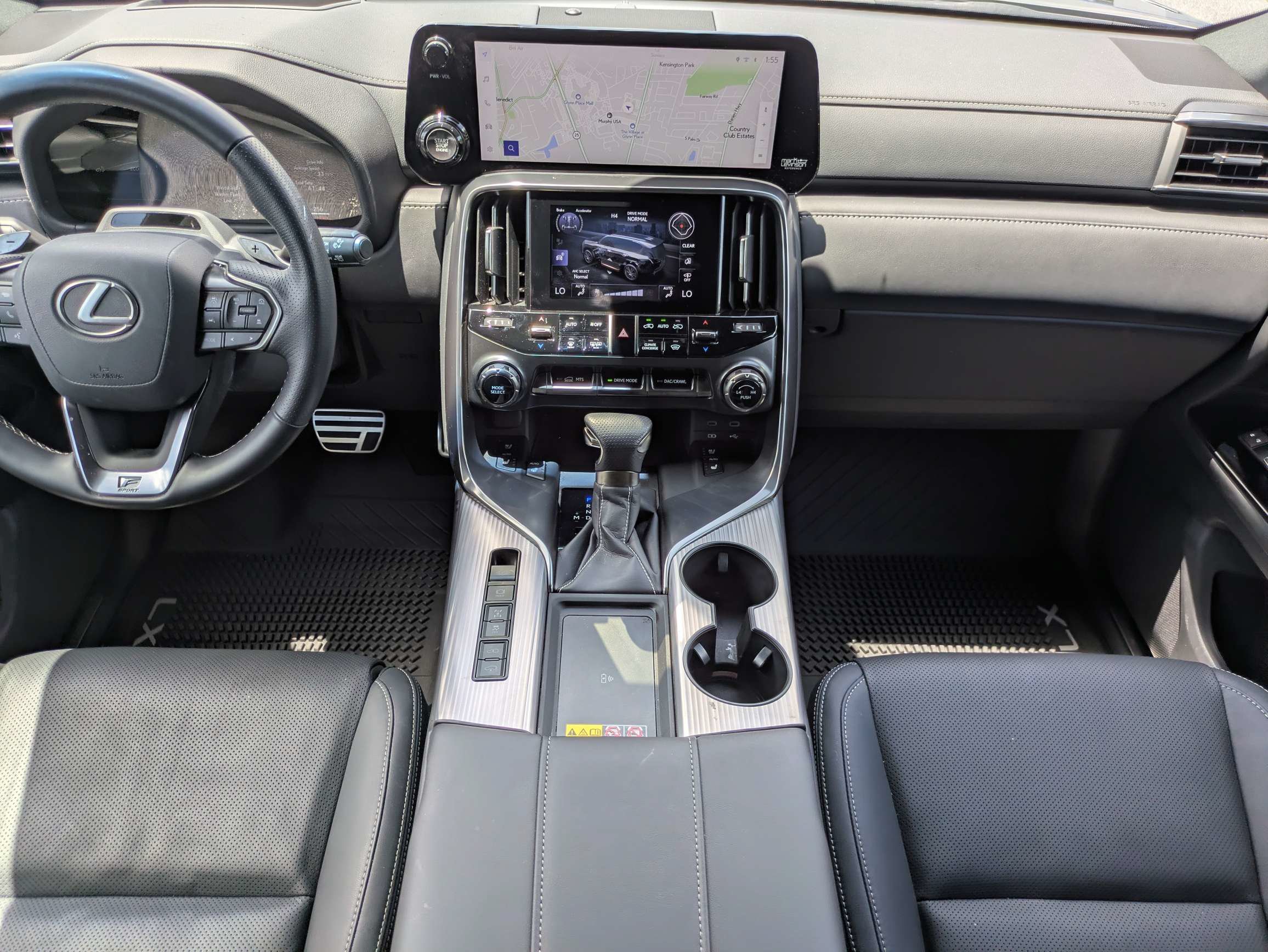 Used 2026 Lexus LX 600 F Sport w/ Accessory Package (Z1) AWD/4WD image 10