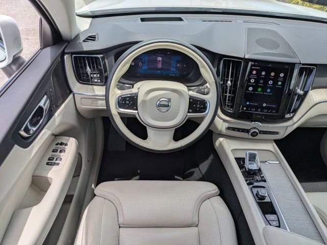 Used 2023 Volvo XC60 B5 Ultimate w/ Protection Package Premier AWD/4WD image 15
