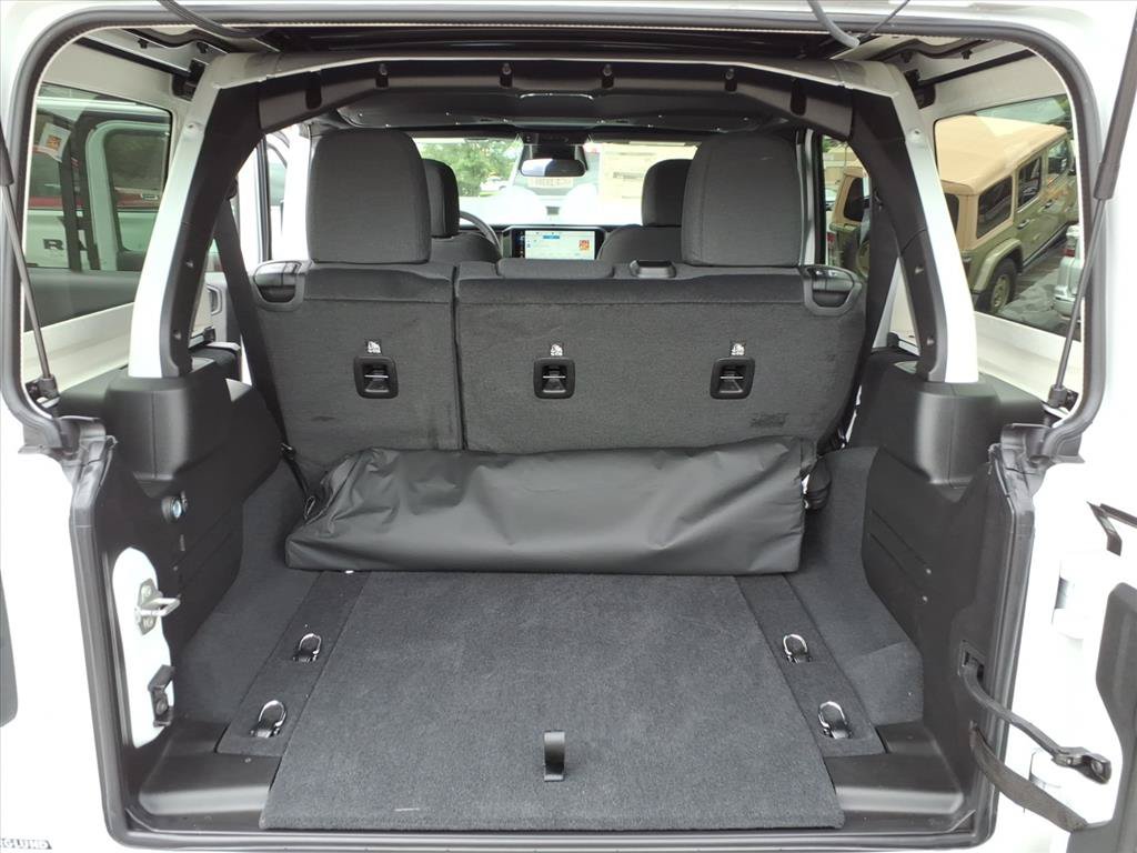 New 2026 Jeep Wrangler Unlimited Sport AWD/4WD image 14