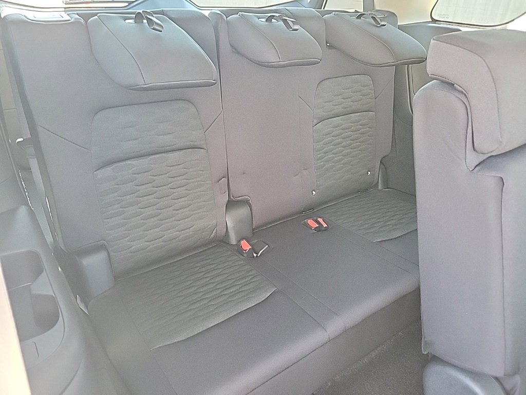 New 2025 Nissan Pathfinder S image 37