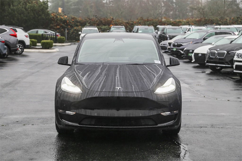 Used 2022 Tesla Model Y Performance image 3