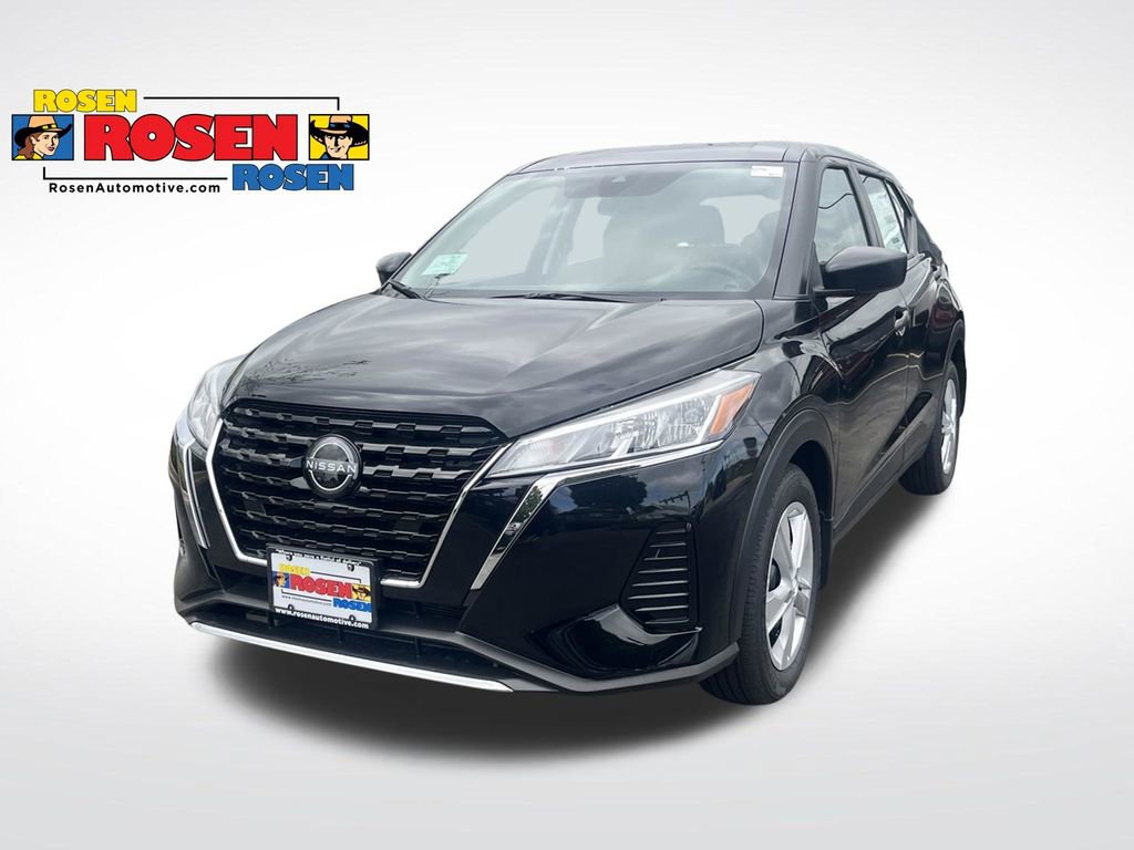 New 2025 Nissan Kicks Play S