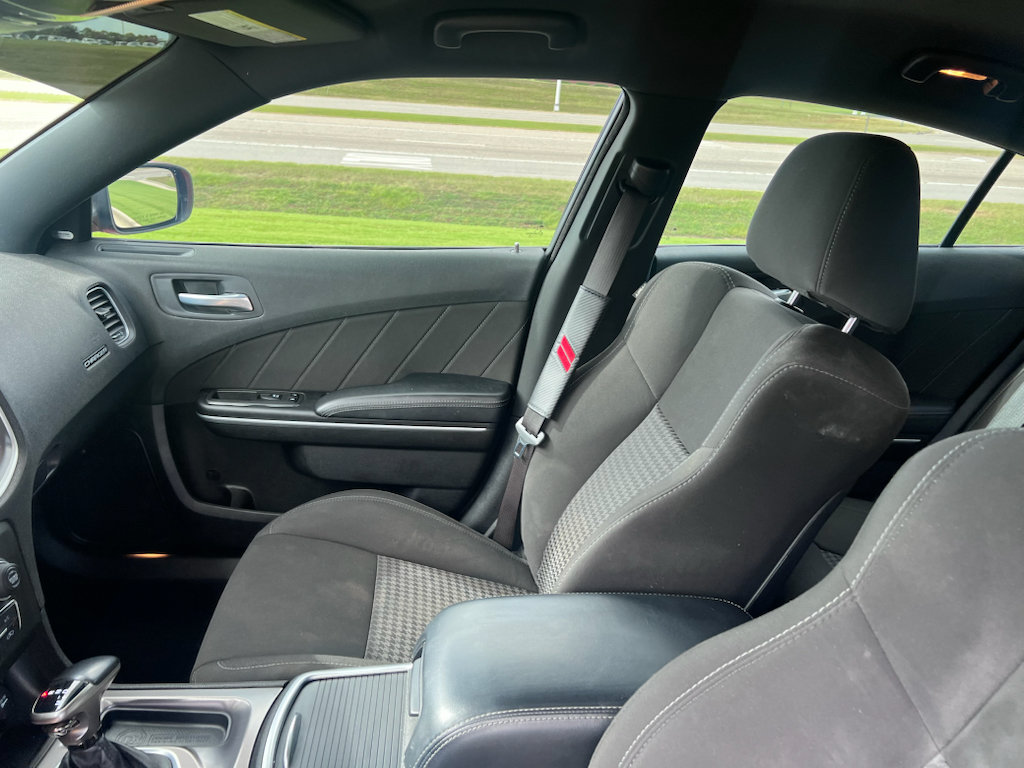 Used 2022 Dodge Charger GT RWD image 19