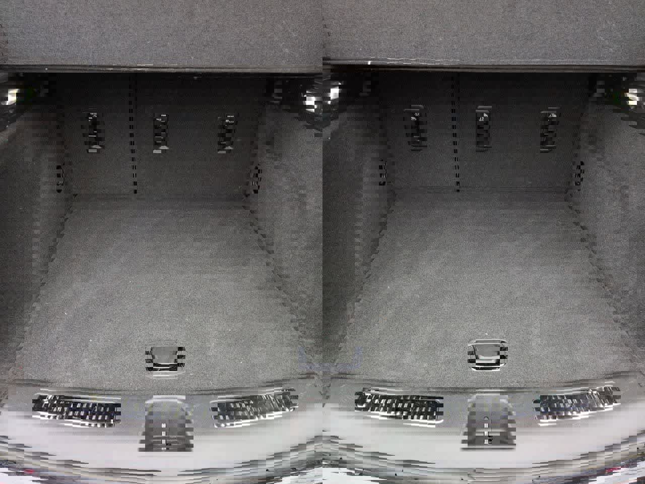 Used 2023 Cadillac XT4 Premium Luxury w/ Cold Weather Package image 34