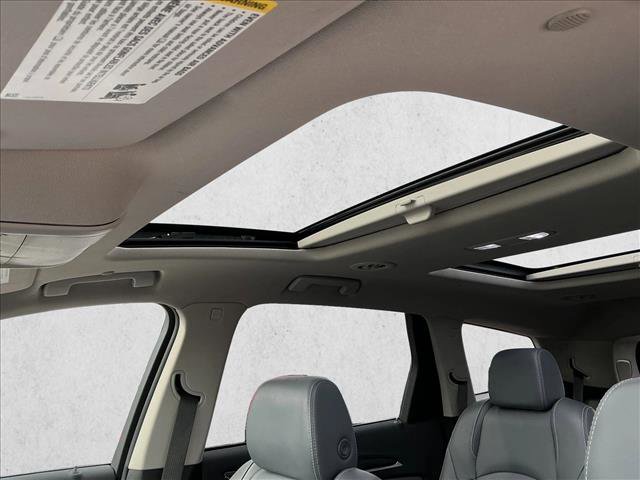 Used 2020 Buick Enclave Essence w/ Sport Touring Edition image 11