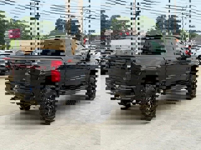 New 2025 Chevrolet Silverado 2500 LT image 4