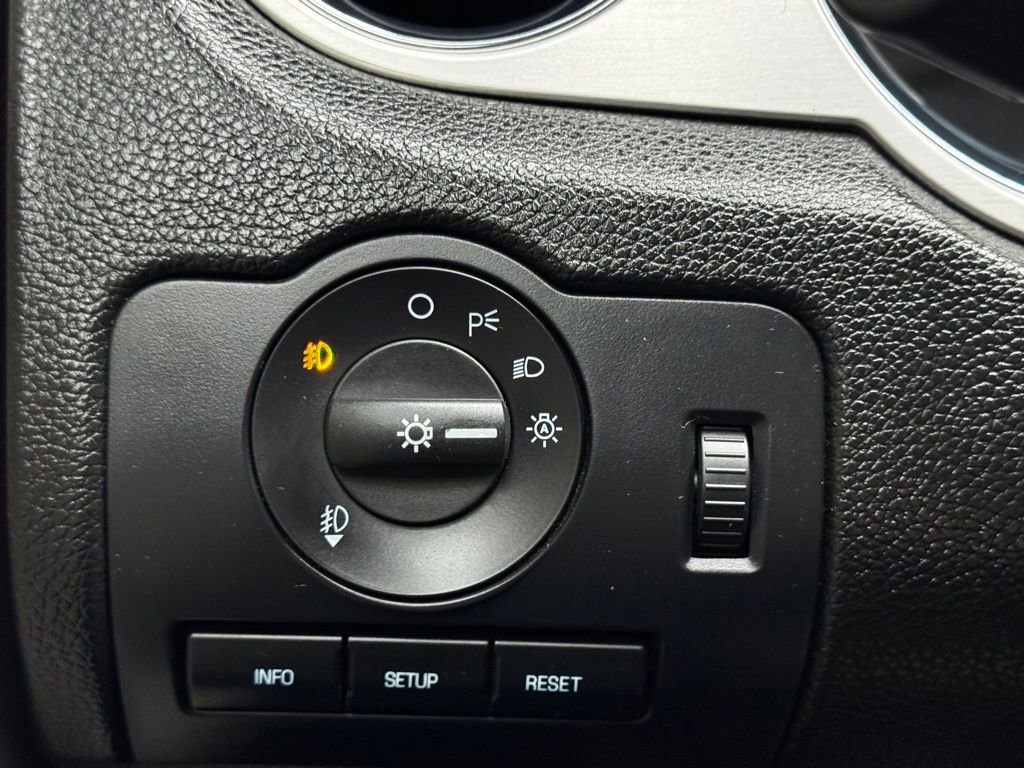 Used 2011 Ford Mustang GT Premium w/ Brembo Brake Pkg RWD image 31