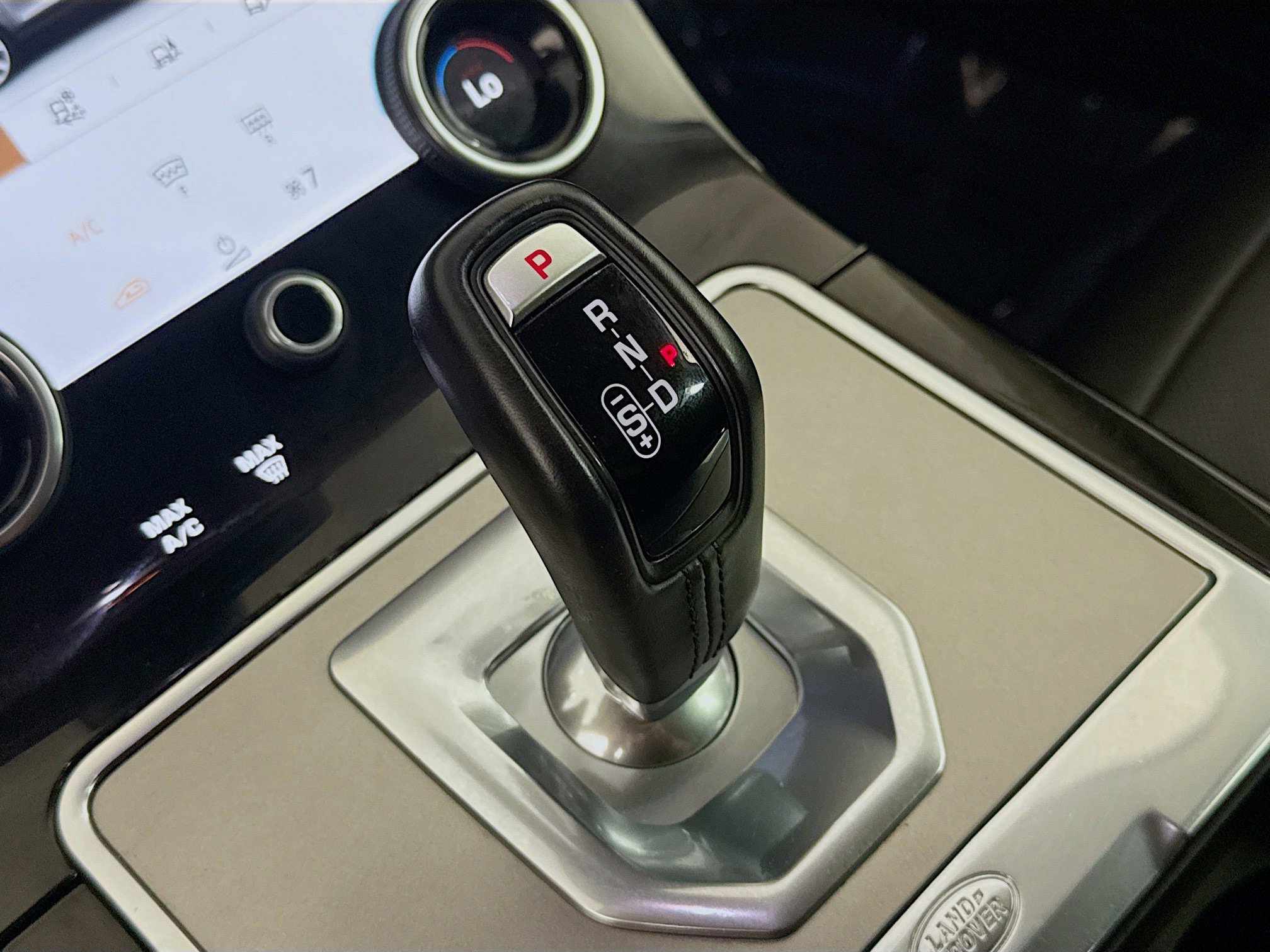 Used 2022 Land Rover Range Rover Evoque SE image 20