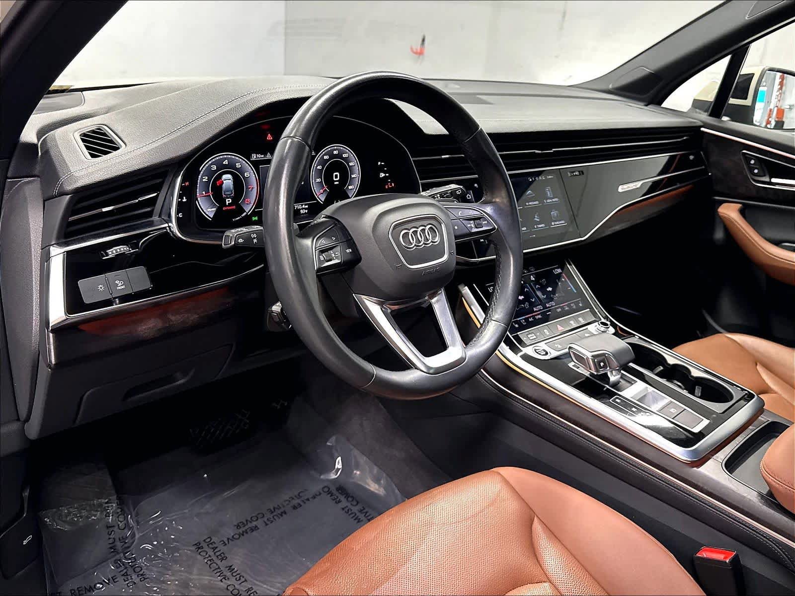 Used 2023 Audi Q7 3.0T Premium Plus w/ Premium Plus Package AWD/4WD image 15